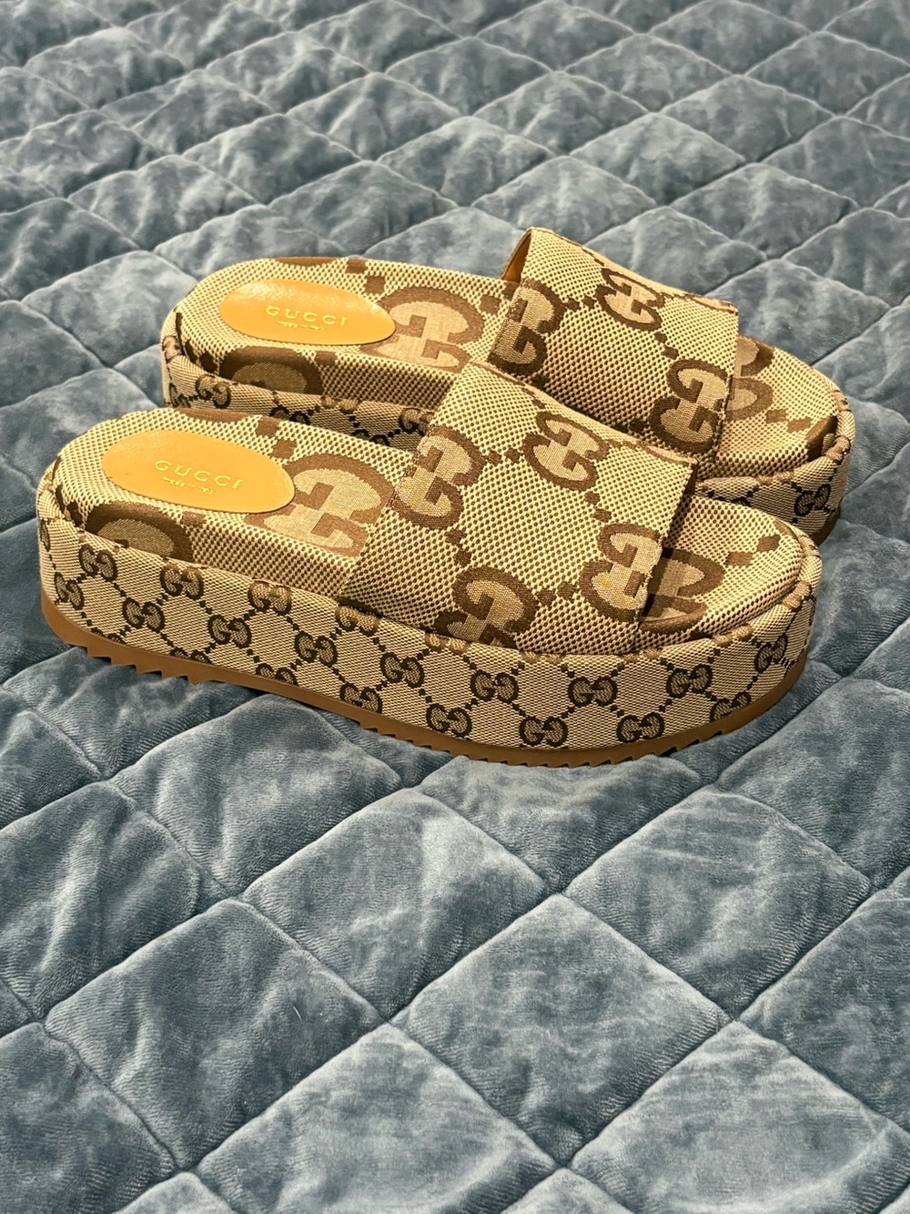 Women’s Gucci Platform Slide Sandal - Picture 6 of 7